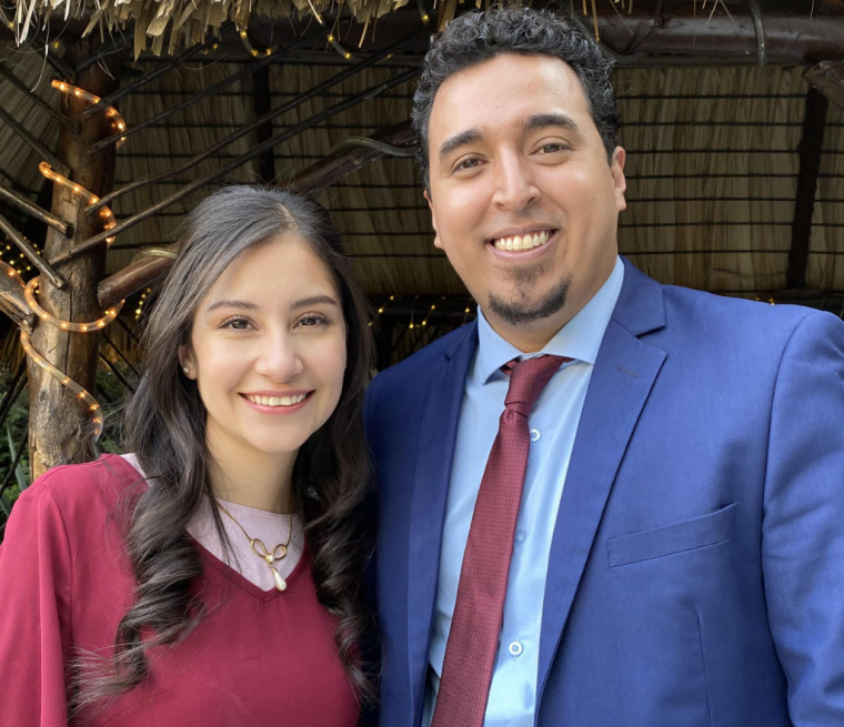Alan y Emunah Vázquez